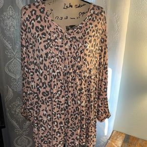 Tops 6 for 30$. Kim Rogers blouse sz 1x euc